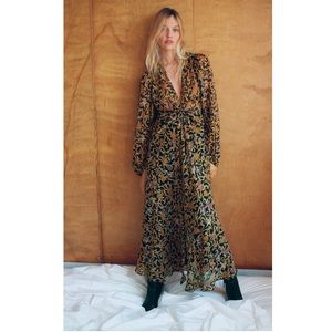 NWT Zara print dress